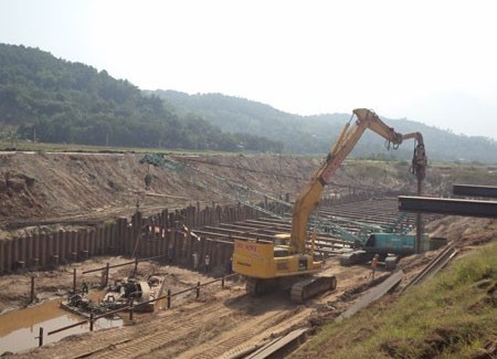 Tổ đại biểu HĐND TP tại huyện Ba Vì: Báo cáo kết quả giám sát tình hình triển khai hai dự án lớn trên địa bàn 